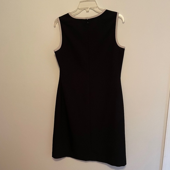 Kasper Dress and matching Jacket - Picture 4 of 8